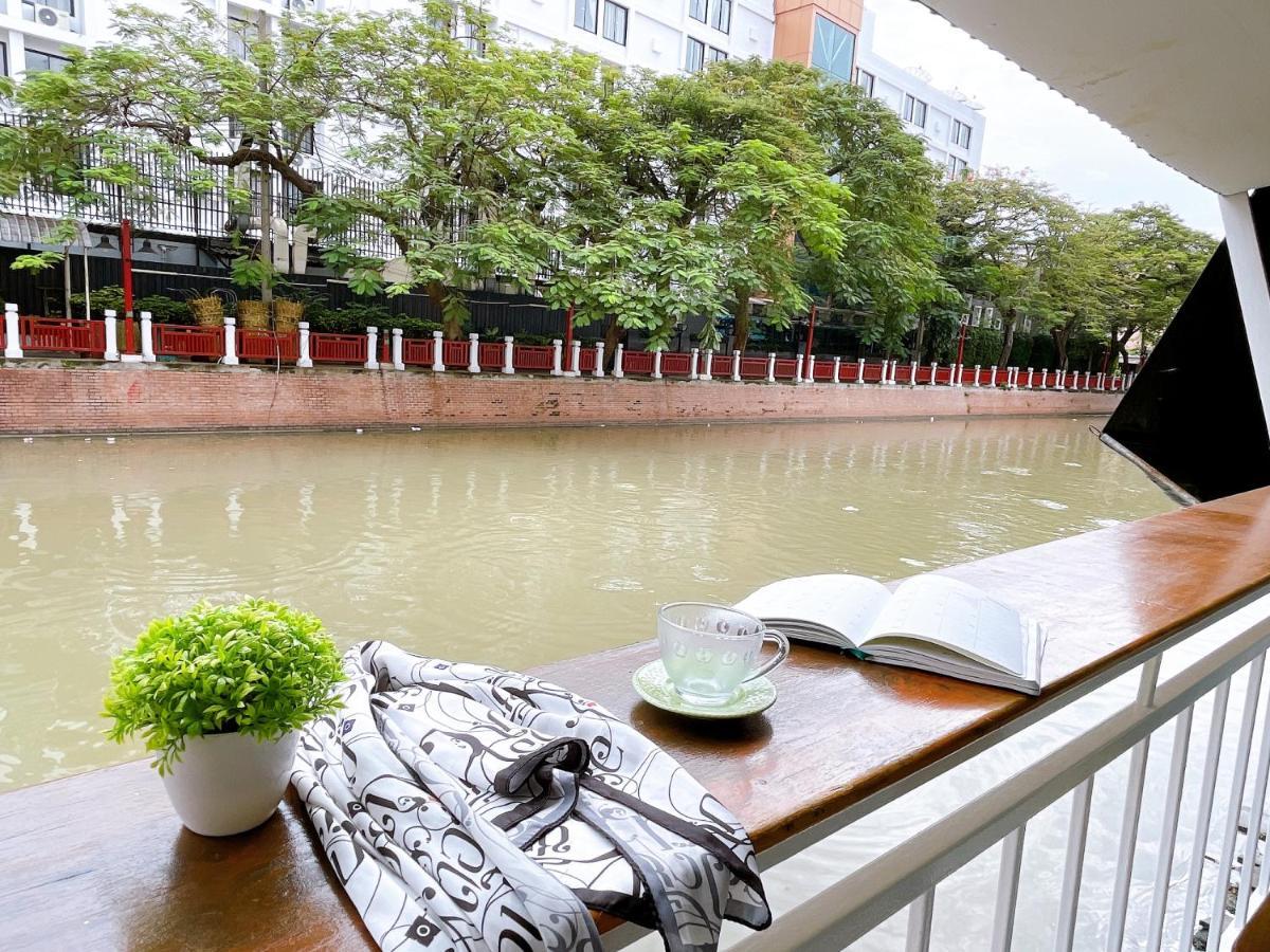 Lively And Cozy Canal House ,Entire House Bangkok Exteriör bild