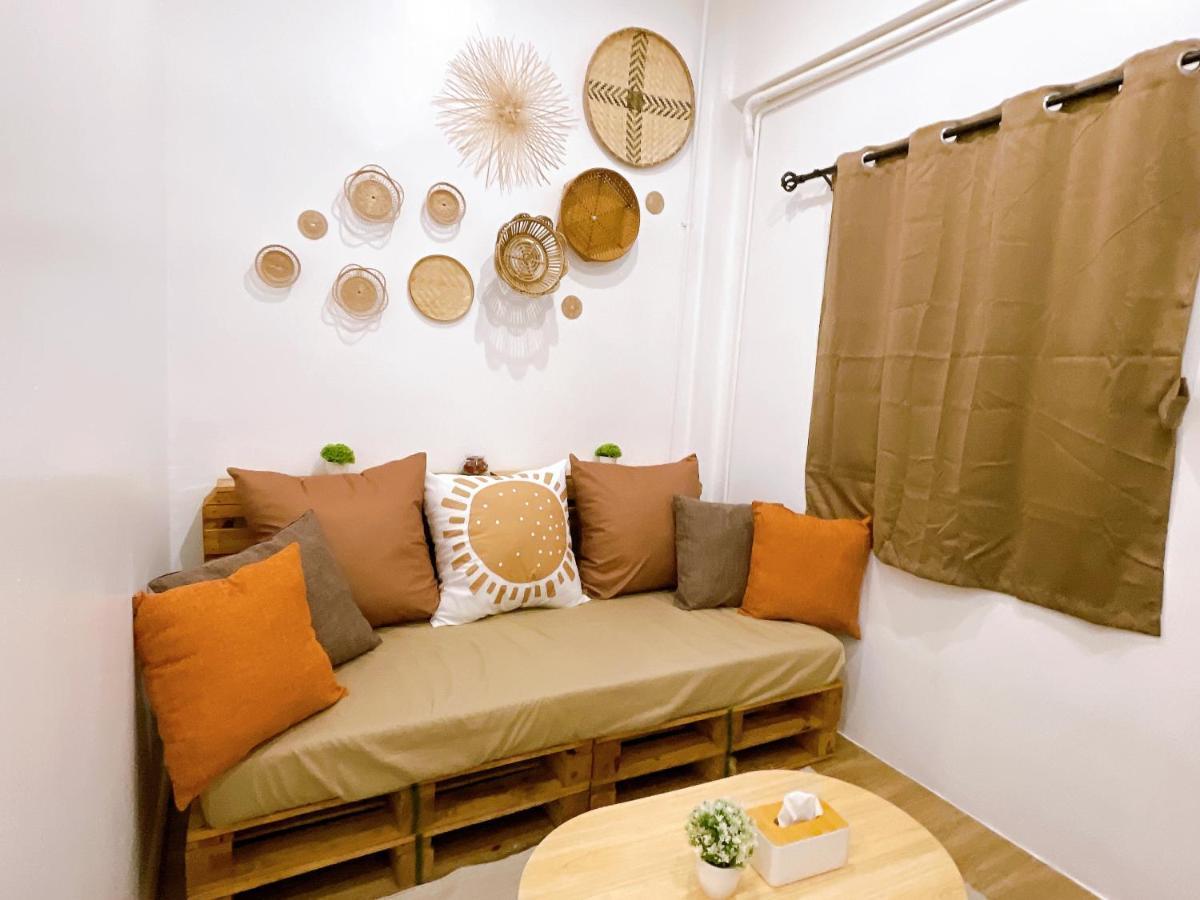 Lively And Cozy Canal House ,Entire House Bangkok Exteriör bild